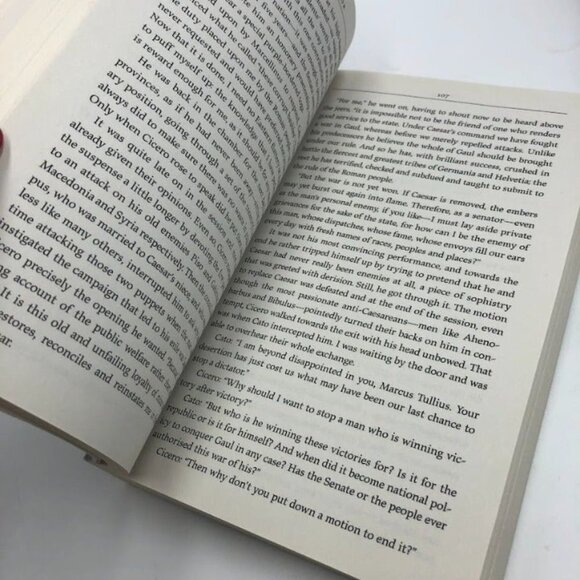 Robert Harris Set of 2 Paperback Fiction Books Dictator Munich NYT Bestseller - Picture 10 of 14